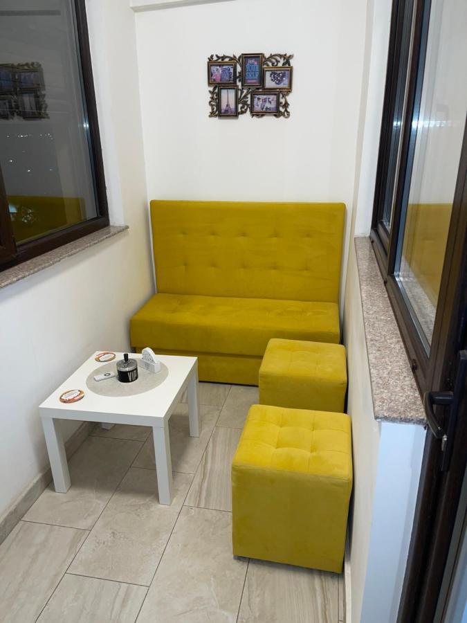 Appartamento Urban Harmony Loft Bucarest Esterno foto